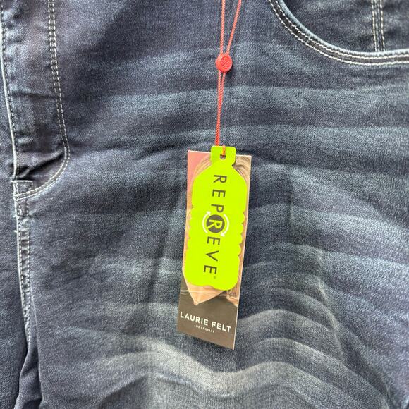 Laurie Felt Plus Jeans sz 28W Girlfriend Fit Reprive Denim NEW #H915 - Picture 9 of 9